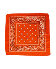 Bandana arancione fluo in tessuto cm. 55x55 ca. in busta con cavallotto