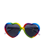 Herzförmige Brille in Regenbogenfarben, auf Pappkarton
