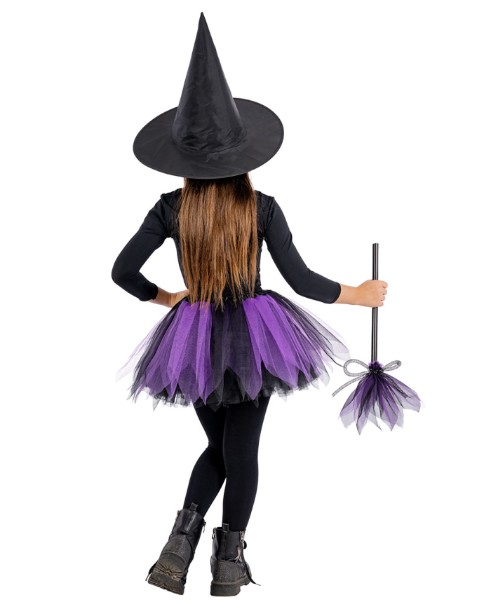 Kit de bruja para niña (falda, sombrero, escoba de unos 33 cm de longitud) en bolsa con solapa de cartón