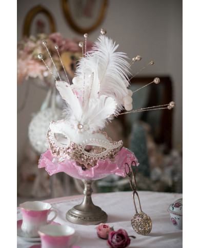 Chinless fabric mask decorated with sequins, feathers and