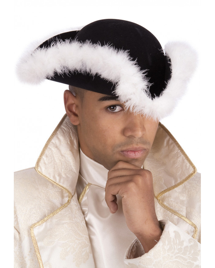 Cappello tricorno nero decorato con piuma di marabout bianco