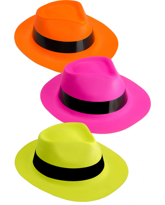 Cappello modello borsalino realizzato in plastica nei colori