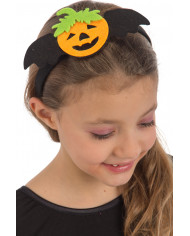 Headband with nice pumpkin felt decoration, ideal for Halloween.