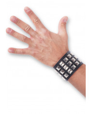 Bracciale in similpelle con borchie applicate: per un look in