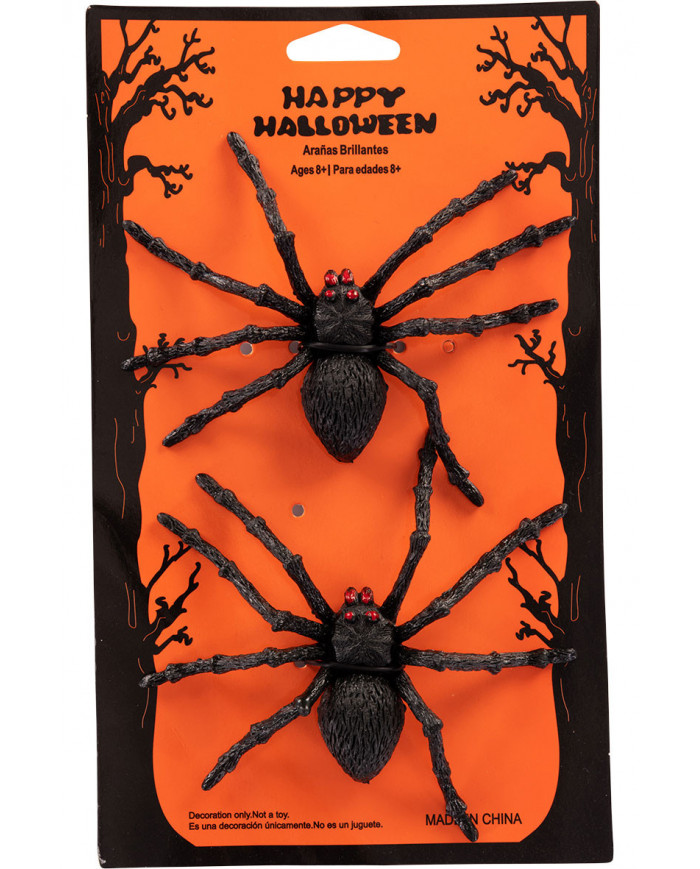 2 black plastic spiders with a diameter of cm.13. A highly