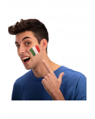 2 tattoos of the Italian flag, the ideal make up for sports