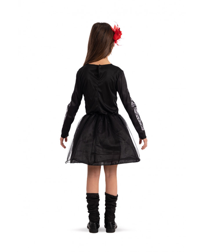 Little witch costume for girl consisting of a dress with a