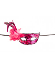 Venetian half-face mask in plastic, covered with fuchsia