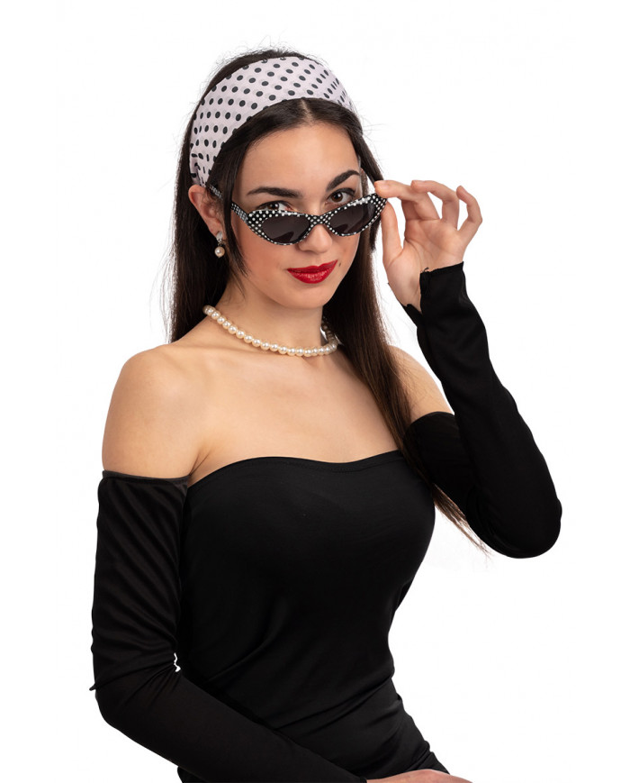 Set consisting of glasses with dark lenses and black and white