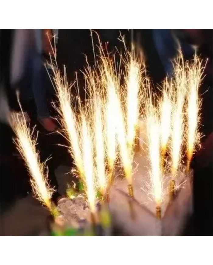 Pack of 2 pyrotechnic candles approx. 12 cm long, to create
