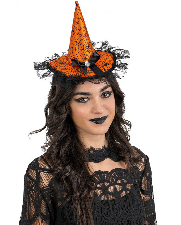 sombrero pequeño de raso naranja con lazo y encaje con diadema con solapa de cartón