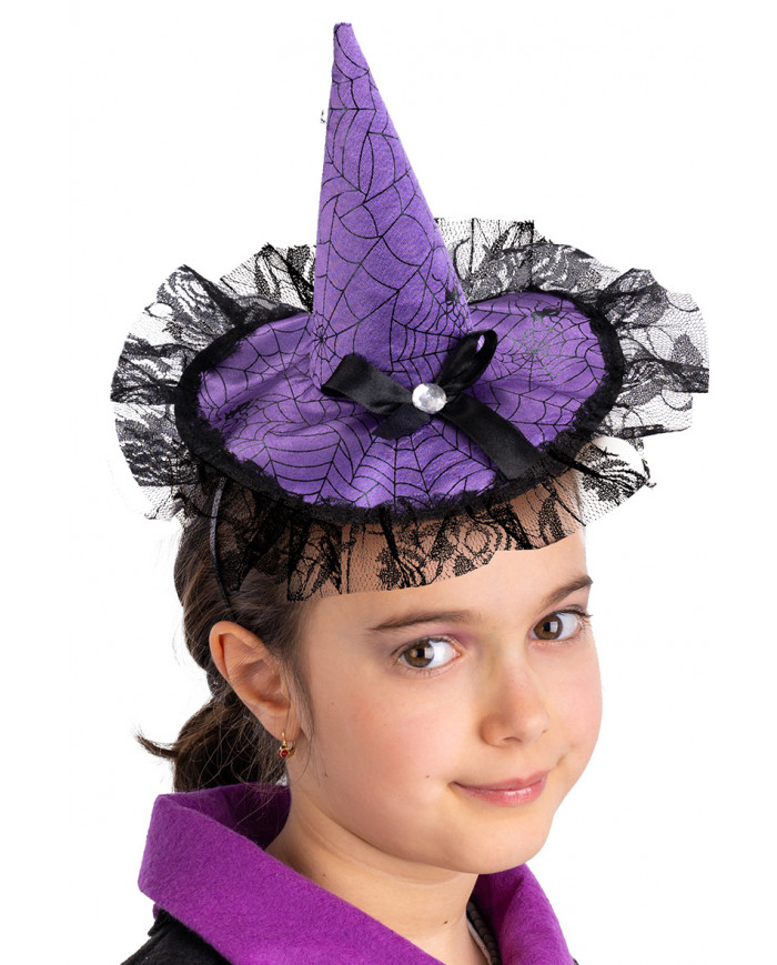 Cappellino  in raso viola con fiocco e pizzo con cerchietto con cav.