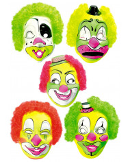Assortimento di maschere in plastica raffiguranti clown dai